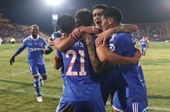 Uno fue capitán de la U: club de Primera B se sigue armando y presenta dos nuevos fichajes