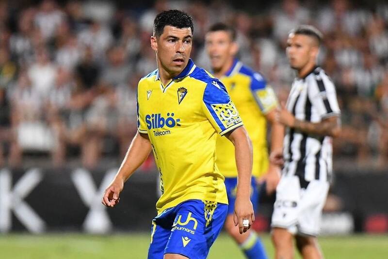 Tomás Alarcón ha tenido un buen arranque de temporada con el Cádiz. Foto: @tomi_alarcon99