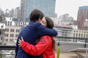 Ya nació Violeta, la hija del Presidente Gabriel Boric y Paula Carrasco