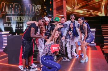 “Es la mamá de la música urbana”: Artistas chilenos resaltan la importancia de su amistad con María Luisa Godoy