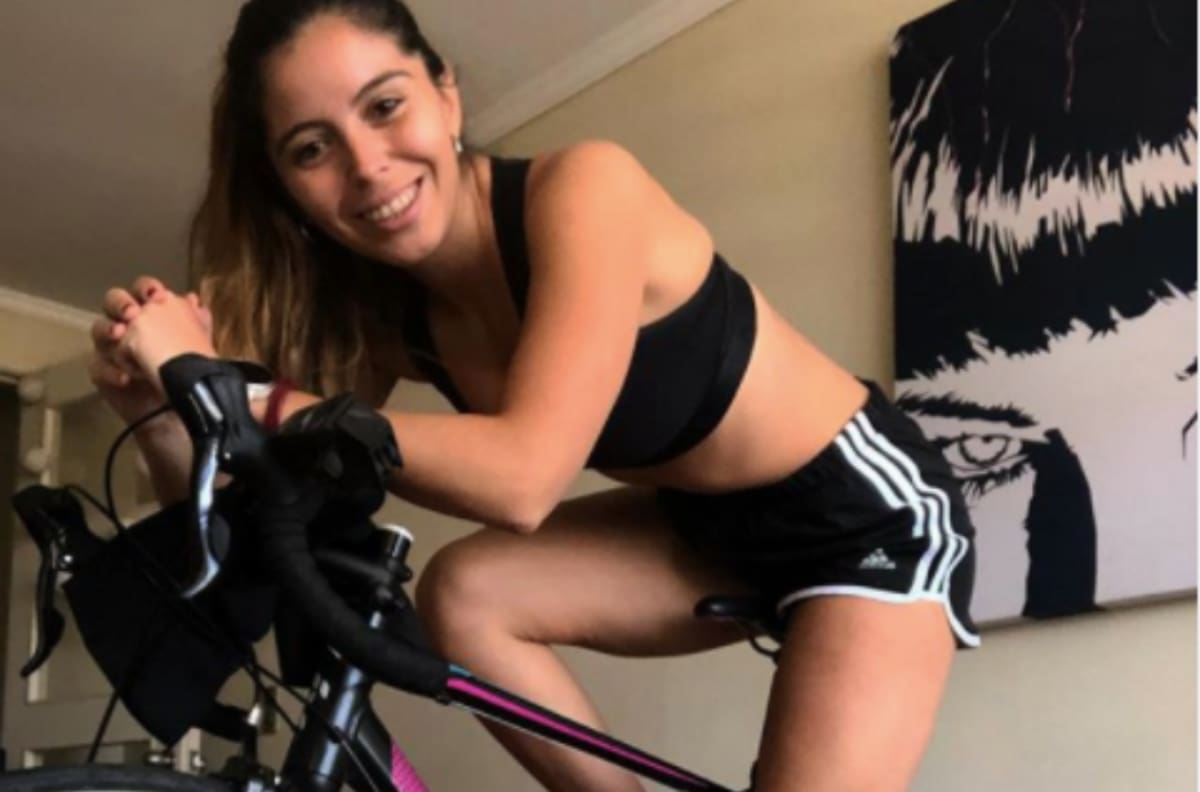 "Los eSport llegaron para quedarse": Veronica Bianchi conduce la competencia virtual de ciclismo "Tour por Chile 2020"