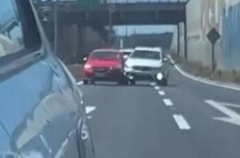 VIDEO | Registran impactante accidente vehicular en Valparaíso tras discusión entre automovilistas