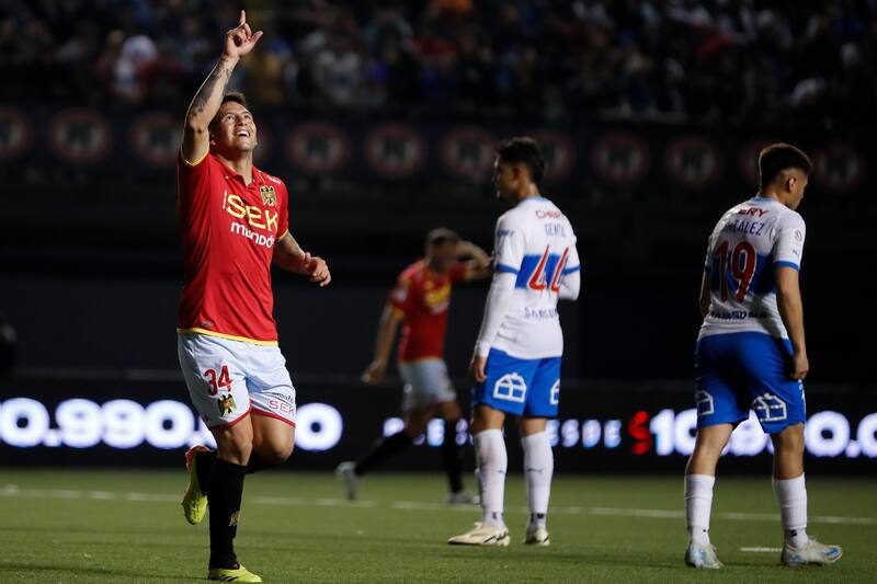 venció a Universidad Católica en el Campeonato Nacional.