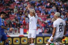 “Tenía que llegar ahora”: la contradicción que desata el fichaje de Eduardo Vargas en la U