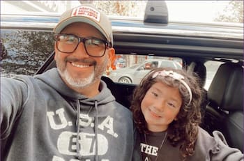 "Me recuerda mucho a mi mamá": El orgullo de Eduardo Fuentes al hablar de su pequeña hija, Alma