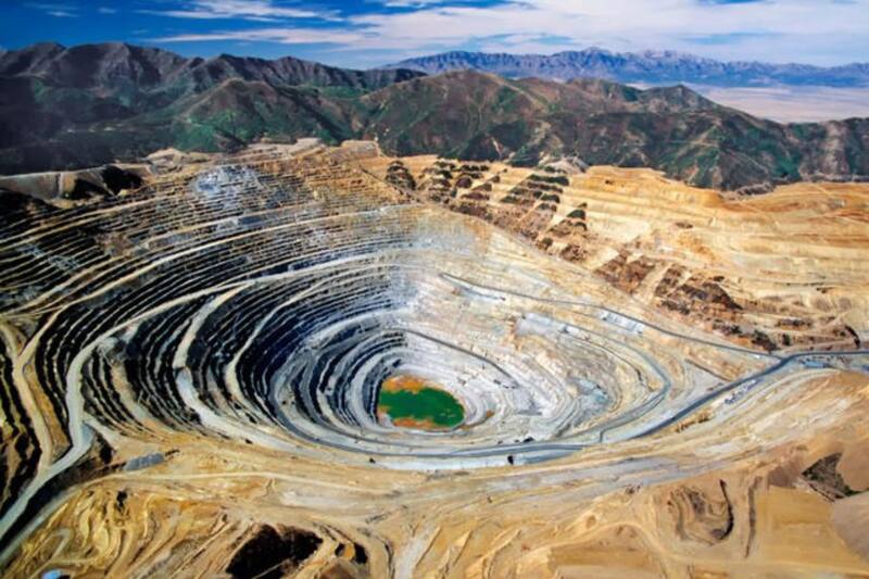 Estados Unidos busca incrementar su inversión en América Latina a través de iniciativas de gran escala.