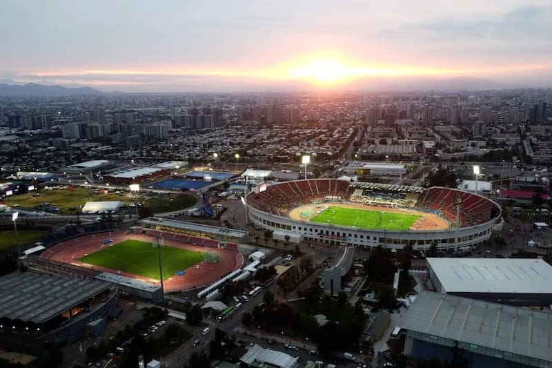 El remozado Estadio Nacional podría ser sede de la final del Mundial Sub-20. Agencia Aton.