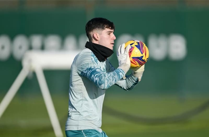 Arquero chileno que peleará por la titularidad en el Norwich City.