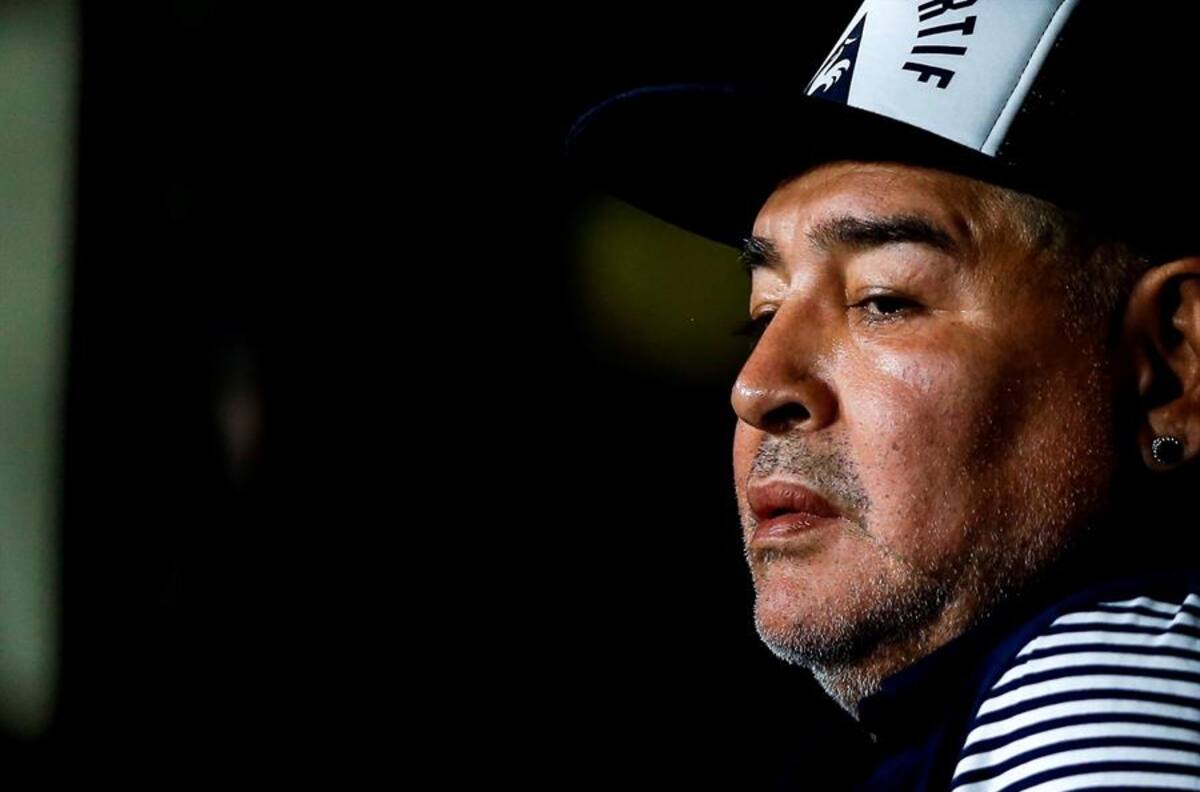 La complicación que preocupa a los médicos de Diego Maradona