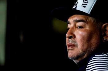 La complicación que preocupa a los médicos de Diego Maradona