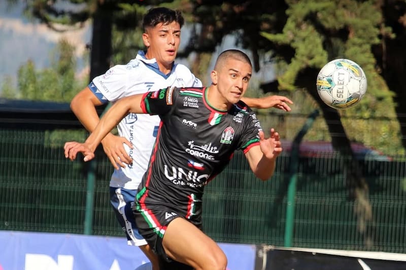 Los Mineros aún no pueden debutar en la Segunda División 2026. Foto: Instagram Lota Schwager.