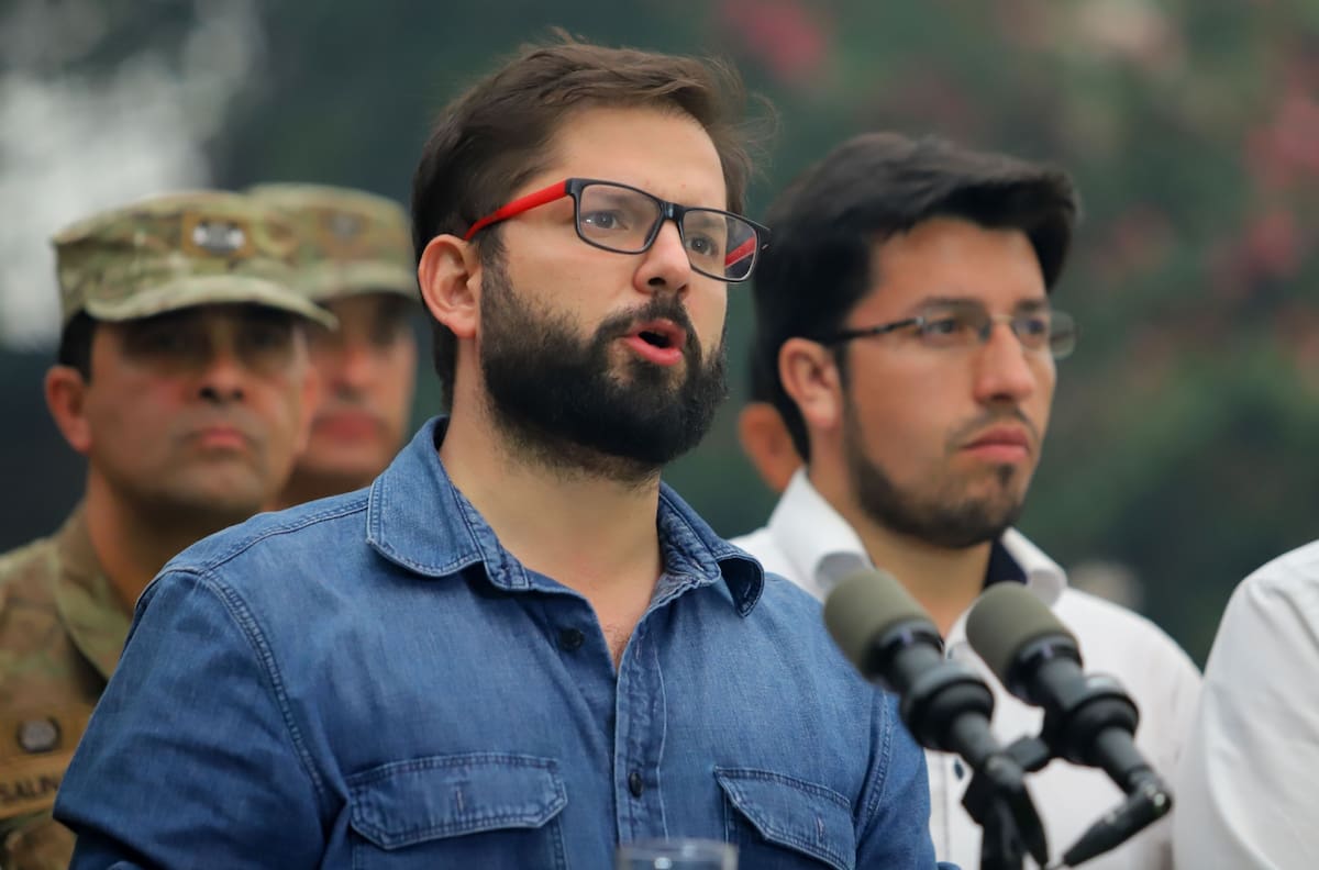 Incendios forestales: Presidente Gabriel Boric no descartó ocupar el 2% constitucional para desastres