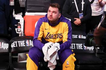 Desgarradora escena: por esta razón Luka Doncic estalló en llanto en pleno partido de la NBA