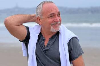 "Un honor ser invitado": La profunda reflexión de Lucho Jara en los Premios Musa 2022