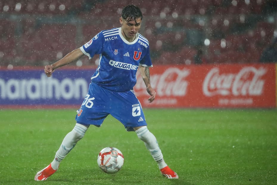 Salvador Negrete debutó en 2024 ante Municipal Puente Alto.