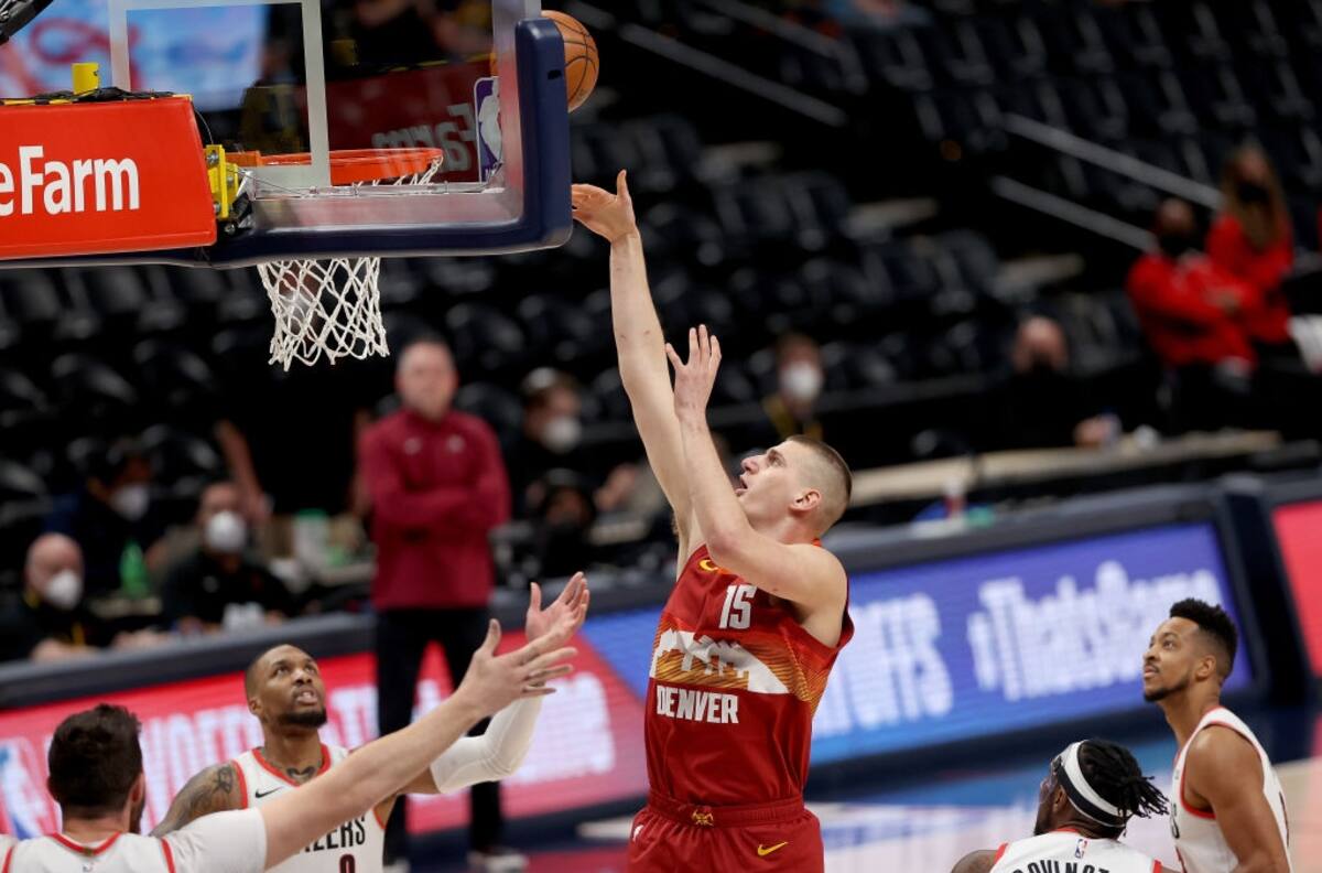 Playoffs NBA: Nikola Jokic le dio el empate a Denver en su serie ante Portland