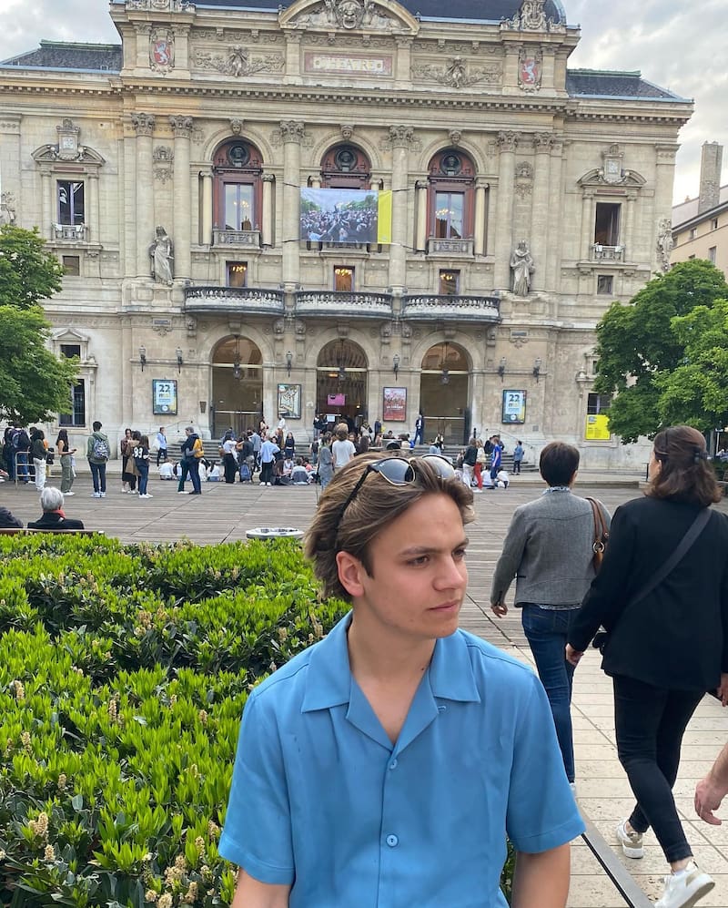 es Matti en "Mar de fondo"