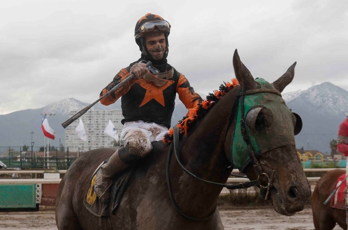 Hipódromo Chile: Programa, pronósticos y dónde ver las carreras del sábado 15 de julio de 2022