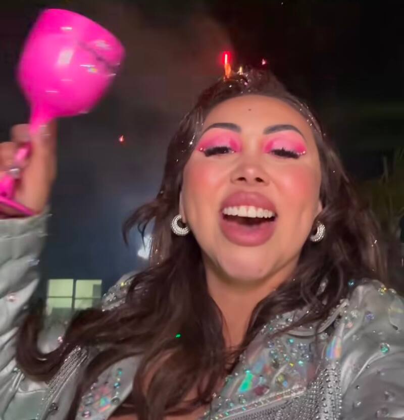 Naya Fácil celebró su cumpleaños número 27.