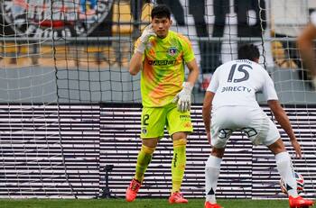 “Yo me quería ir de Colo Colo y mi papá me dijo que siguiera luchando”