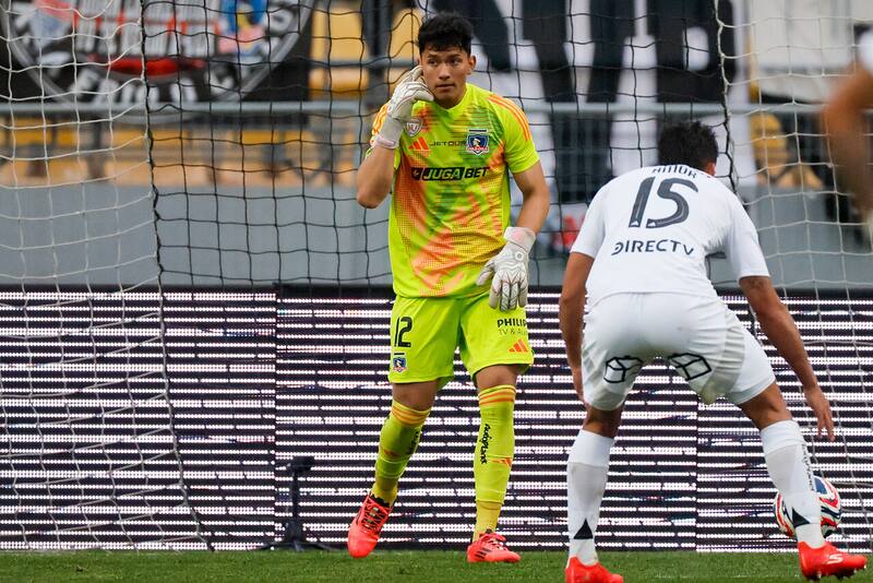 , arquero de Colo Colo. Foto: Aton.