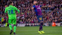 "Guerrero", "Un pulmón": Así calificaron los medios españoles la temporada de Arturo Vidal, tras su título con Barcelona
