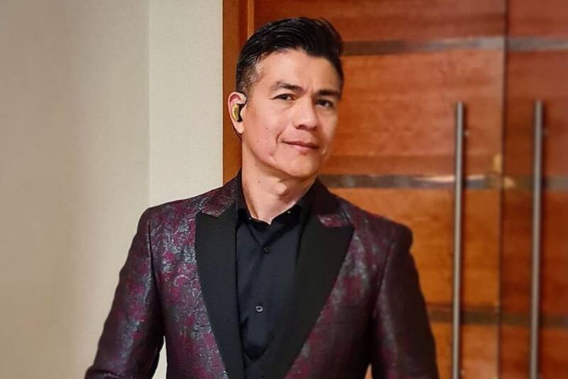 no se refirió directamente al porqué de su problema, pero se expresó como no lo había hecho antes.