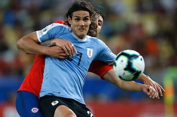 ¿Edinson Cavani a Sudamérica? El uruguayo podría ser compañero de un chileno