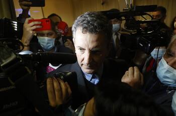 VIDEO | Diputado Gonzalo de la Carrera golpeó al vicepresidente de la Cámara Baja, Alexis Sepúlveda