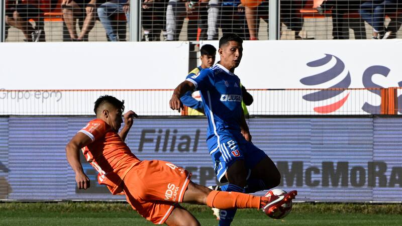 ¿En la U? Bastián Tapia dejó esperando a Cobreloa y quiere seguir jugando en Primera
