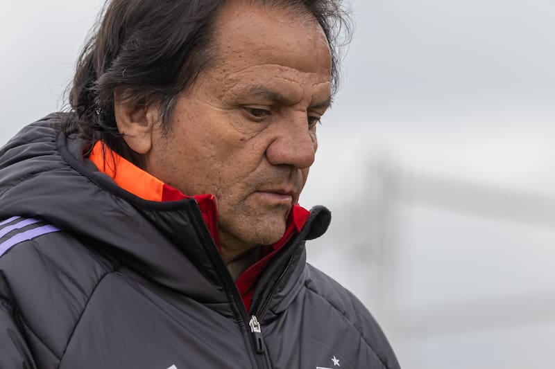 tiene el apoyo para continuar en Colo Colo. Foto: Felipe Escobedo