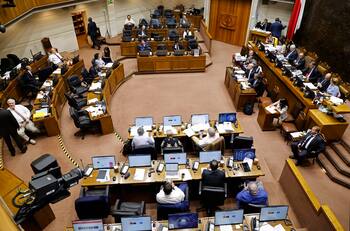 Estos son los 15 senadores que más gastaron en telefonía celular: uno supera los $7.000.000