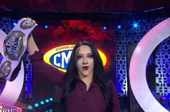 VIDEO | Una chilena debuta en AEW ante leyenda de la lucha libre