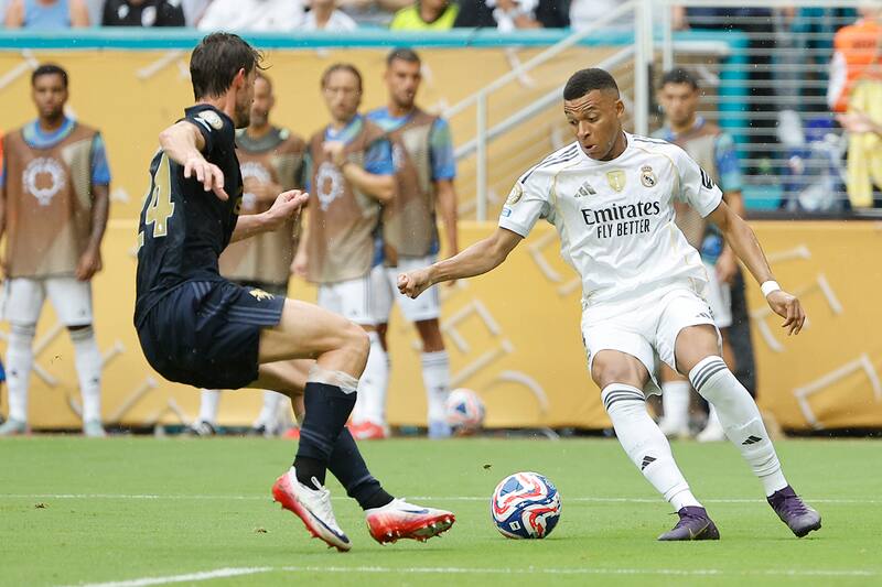 Mbappé no se podrá ver por TV abierta.