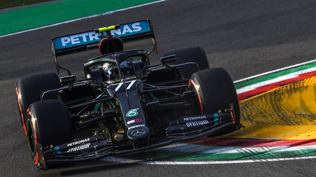 Fórmula Uno: Bottas le arrebató la pole a Hamilton en otro doblete de Mercedes