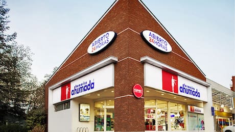 Farmacias Ahumada entrega 50% de descuento en medicamentos para adultos mayores: Este es el único requisito