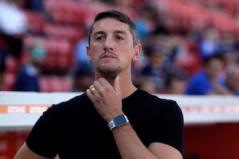 dirigió 5 equipos en Chile. Hoy es director deportivo de Barcelona de Ecuador (Foto: Aton)