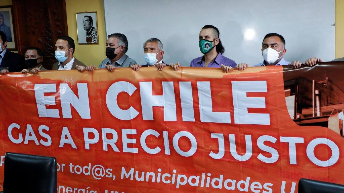 Gas popular: ENAP estudiará ampliar la red de envasado para bajar altos costos