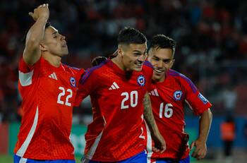 Confirman que este equipo europeo mandó veedores a Chile: ya buscaron a Lucas Cepeda y Vicente Pizarro