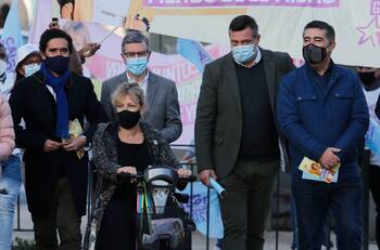 Convención Constitucional: Sichel, Lavín, Desbordes y Briones objetan petición de liberar a los presos del estallido social