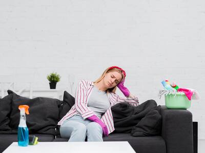 Este truco viral es fácil y efectivo para limpiar los sillones y quitar manchas no deseadas