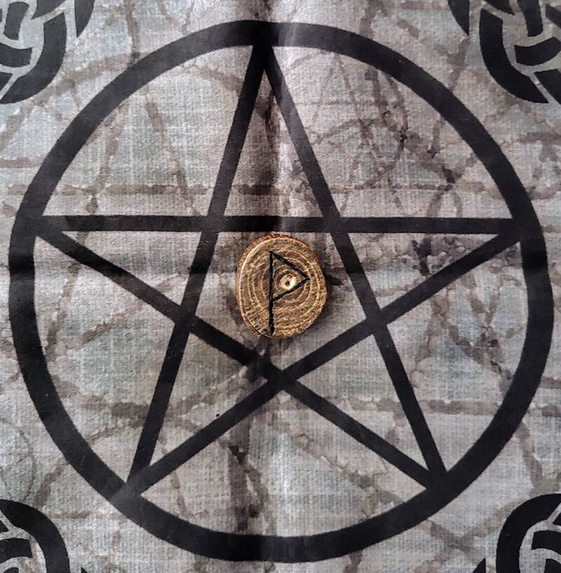 Esta es la runa Wunjo.