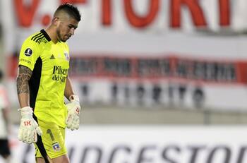¿Volverá a jugar este año? Colo Colo indicó cuánto tiempo Brayan Cortés estará fuera de las canchas