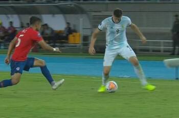 El lujo de Gaich sobre Nicolás Díaz en la derrota de Chile