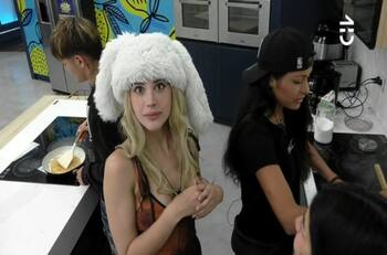 Adiós pelo castaño: Revisa el radical cambio de look de iCata