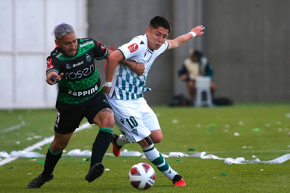 Deportes Temuco y Santiago Wanderers animarán una disputada llave de semifinales. Foto: Agencia Aton.