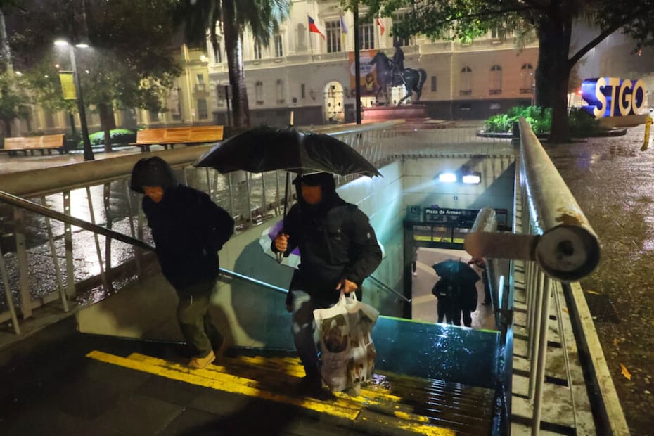 Las regiones más afectadas por cortes son Valparaíso y Maule.