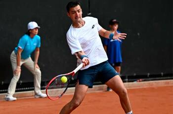 Tomás Barrios a paso firme: pasó a cuartos en el Challenger de Guayaquil