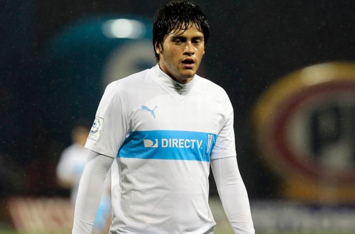 ¿Qué fue de Nicolás Trecco, exdelantero de la UC que le anotó un gol olímpico a Johnny Herrera en un Clásico Universitario?