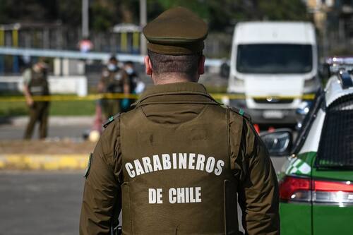 Las autoridades están realizando labores de contención.